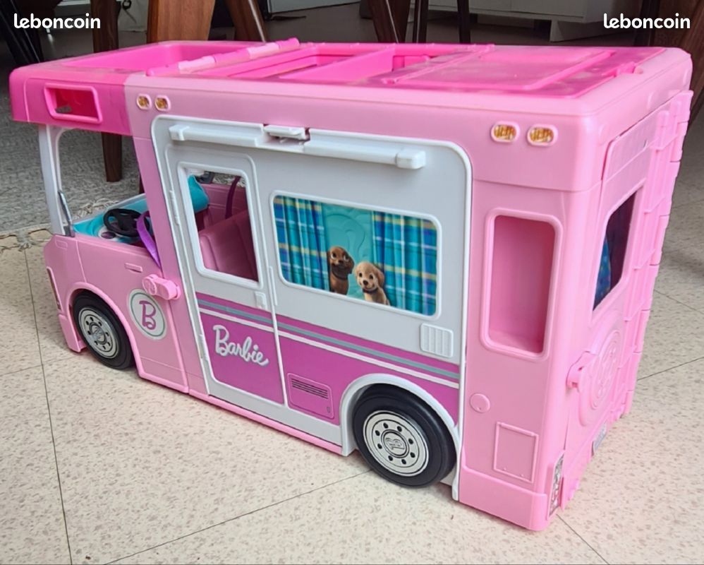 Camping - car Barbie + accessoires (image 8)