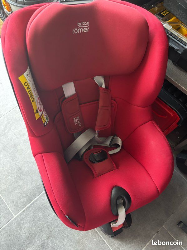 Siège auto Britax Romer isofix 360 rouge (image 2)
