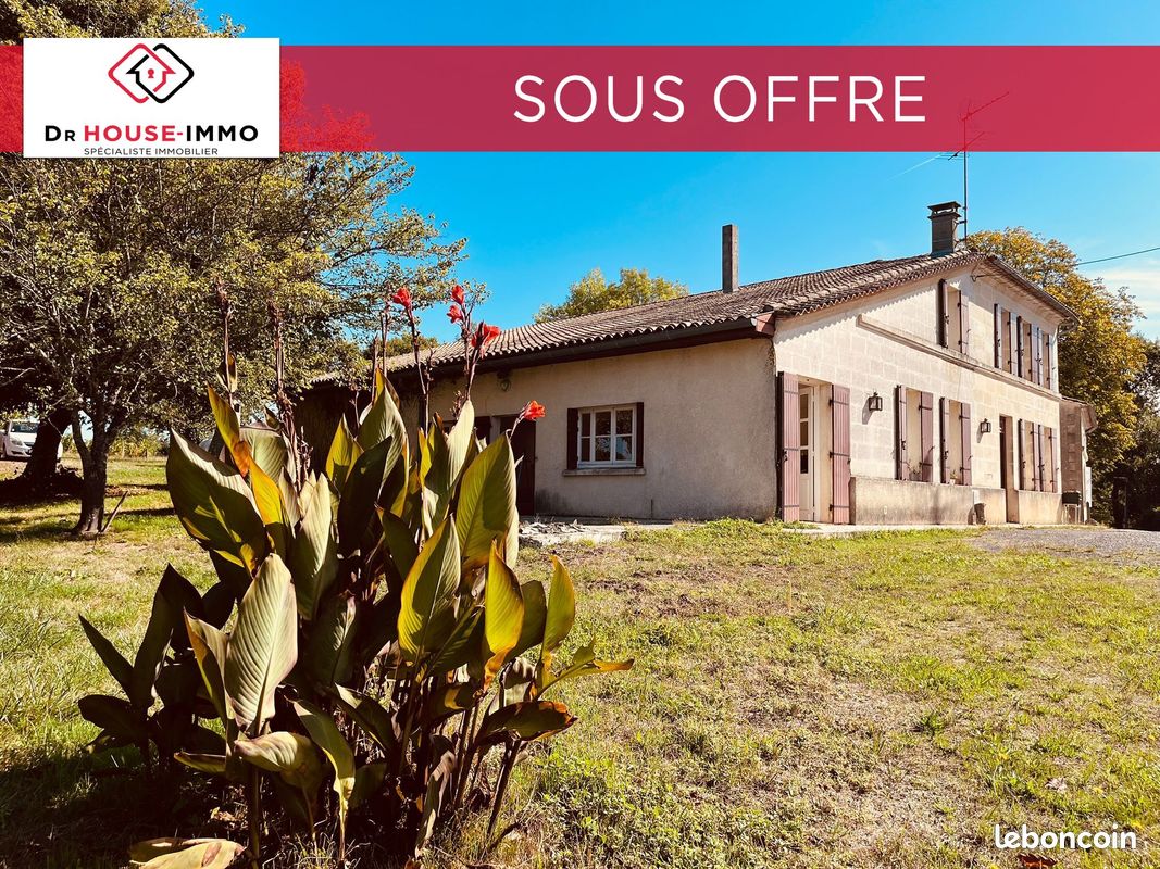 Maison 11 pièces 245 m² · à Guîtres · 245 m² · 100 000 €