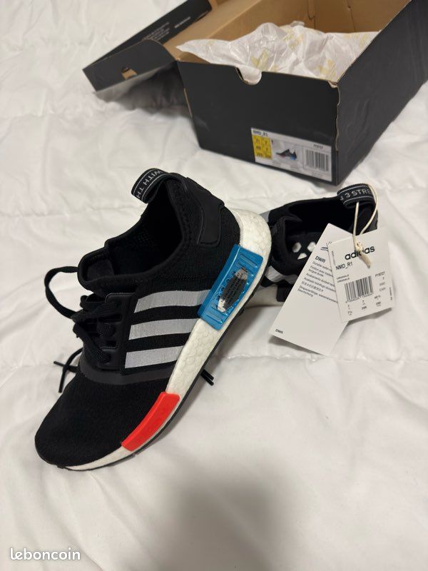 adidas gazelle silver green womens adidas Ultraboost 21 White Women's Shoes, Size: 9