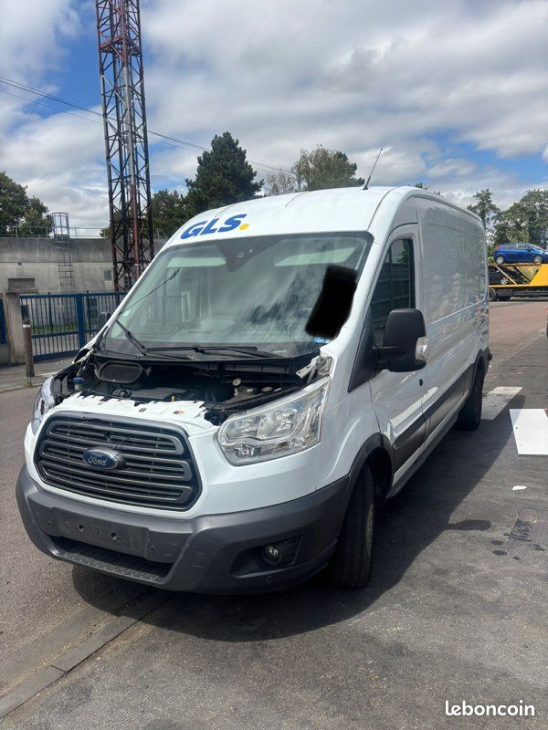 Ford transit (image 4)