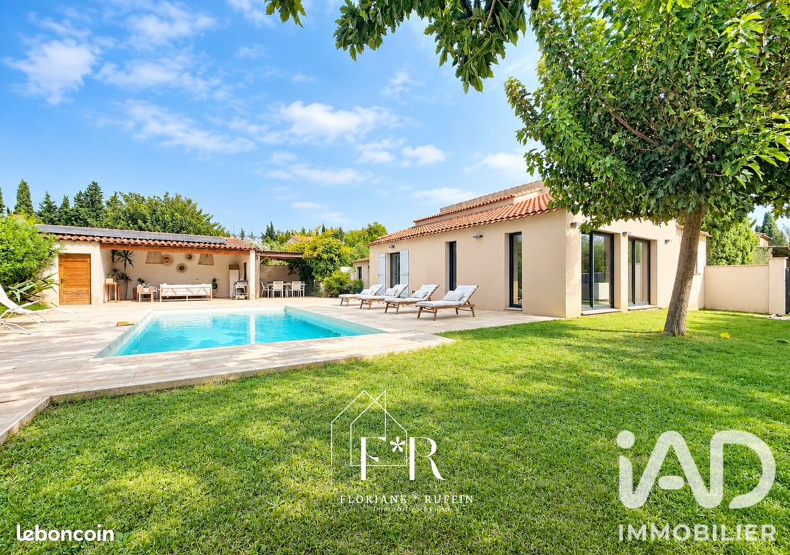 Maison 6 pièces 188 m² · à Monteux · 188 m² · 549 000 €