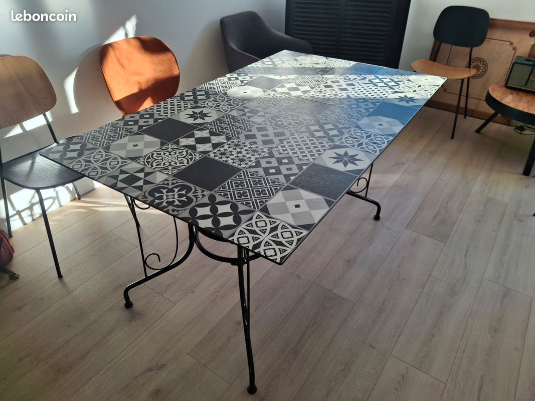 Table de salle à manger (image 2)