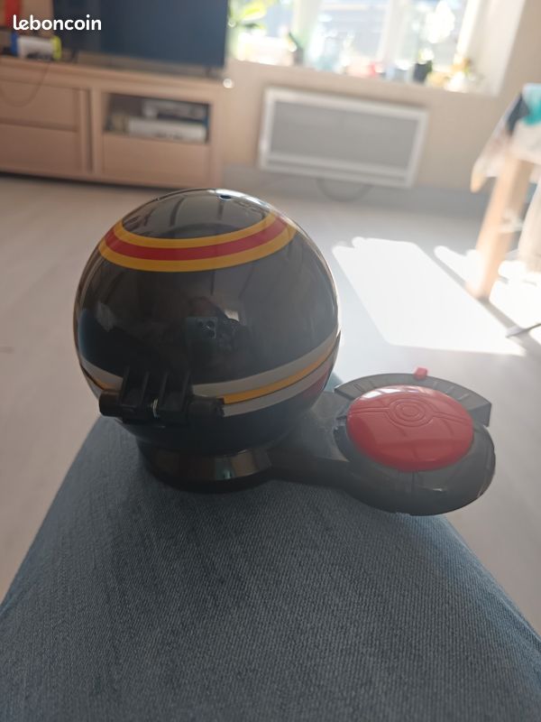 Luxury ball pikachu (image 2)