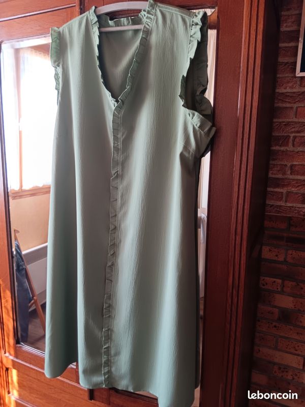 Robe grande taille (image 1)
