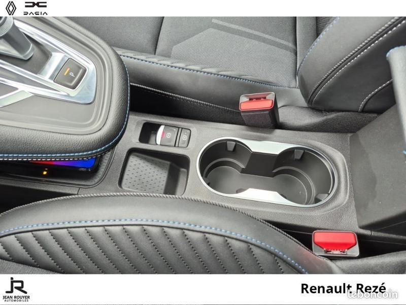 Renault Captur 1.6 E-Tech full hybrid 145ch esprit Alpine (image 21)