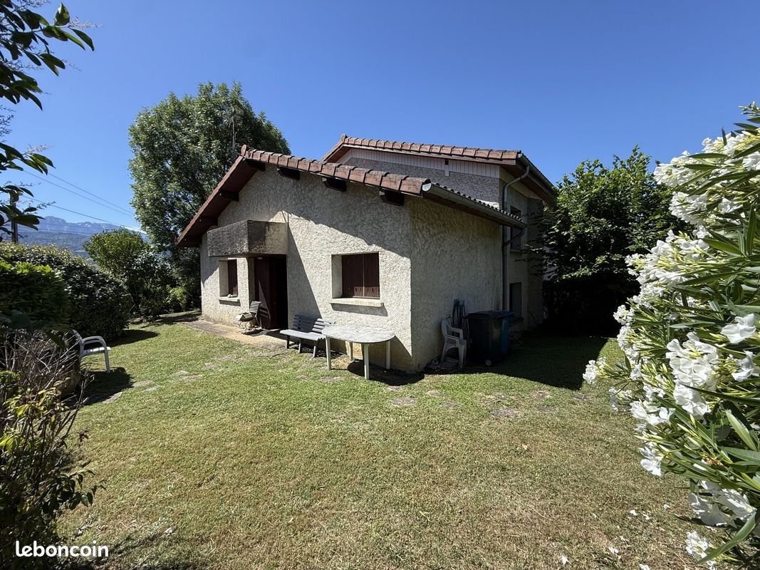 Maison 5 pièces 106 m² · à Saint-Nazaire-les-Eymes · 106 m² · 390 000 €