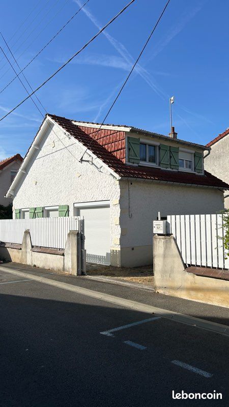 Maison 5 pièces 82 m² · à Dammarie-les-Lys · 82 m² · 245 000 €