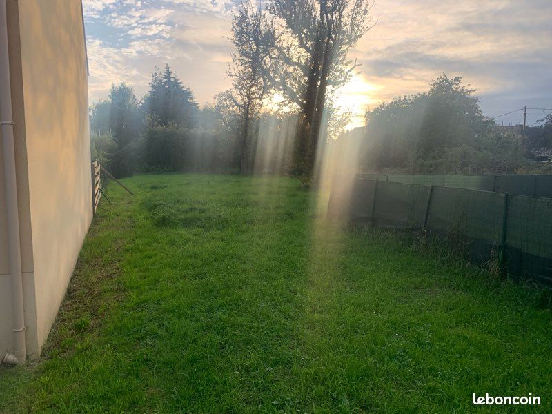 Terrain viabilisé · à Villeconin · 99 000 €