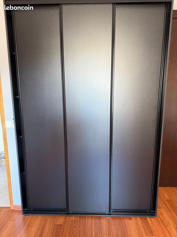 Dressing (image 1)