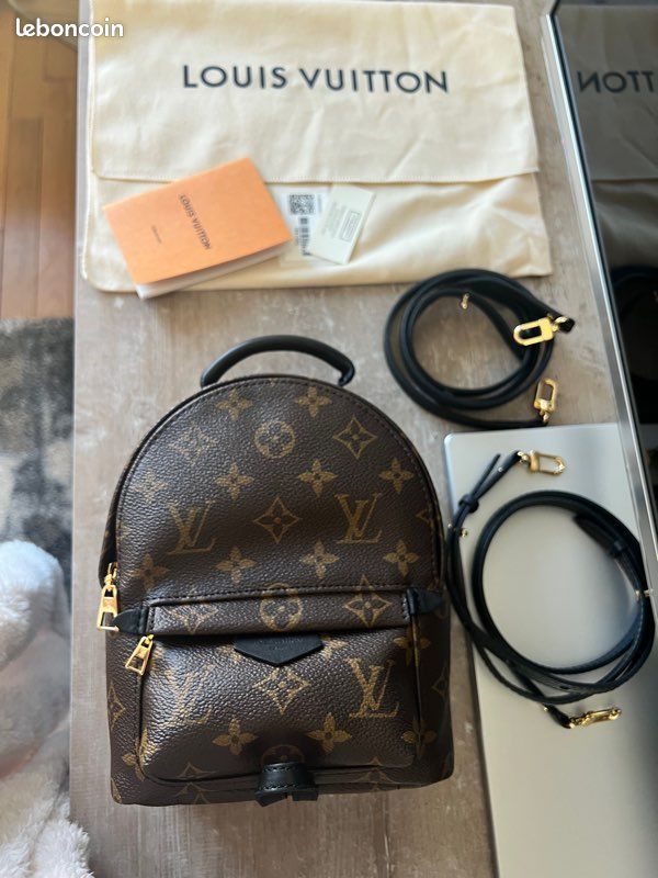 sac a dos louis vuitton palm springs m44871 toile