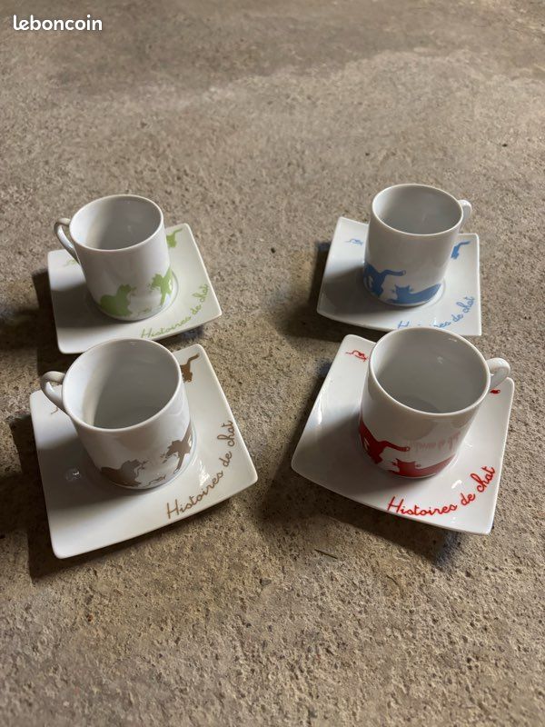 Lot de 4 tasses à café et leurs soucoupes (image 2)