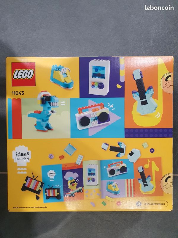 Lego classic 11043 (image 2)