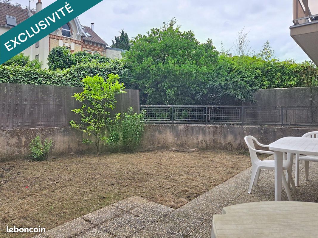 Appartement 2 pièces 44 m² · à Suresnes · 44 m² · 315 000 €