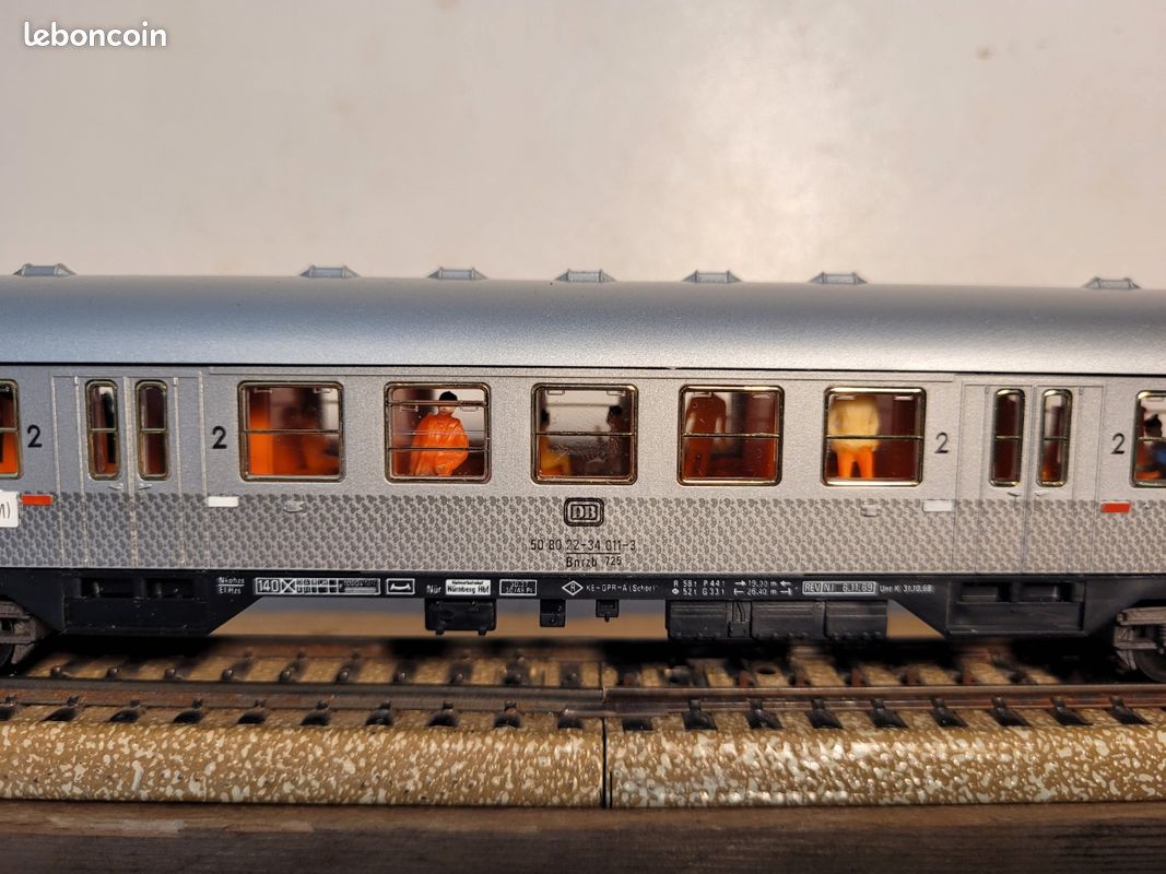 2 Voitures Voyageurs Fleischmann HO époque 4 – DB 51 80 21-70 001-9 – Réf 5184