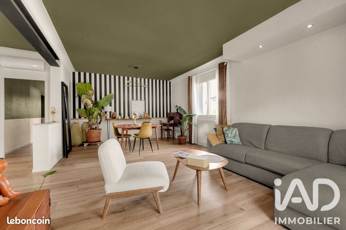 Immeuble 1178 m² · à Cornebarrieu · 1 178 m² · 999 000 €