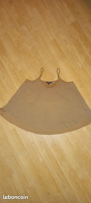 Top ample Kiabi taille M (image 2)