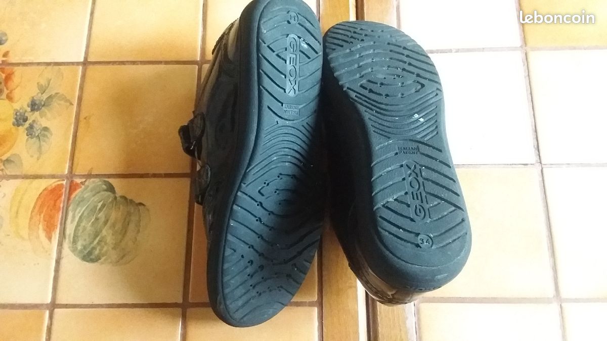Chaussures GEOX en cuir verni pour fillette T 34 (image 2)