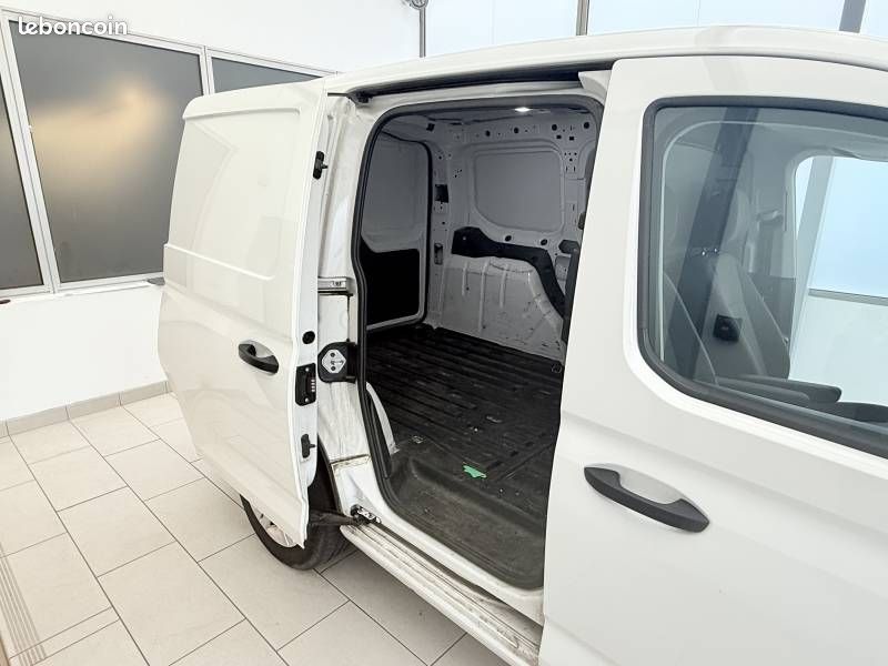 Volkswagen Caddy (30) CARGO 2.0 TDI 102 BVM6 BUSINESS (image 18)