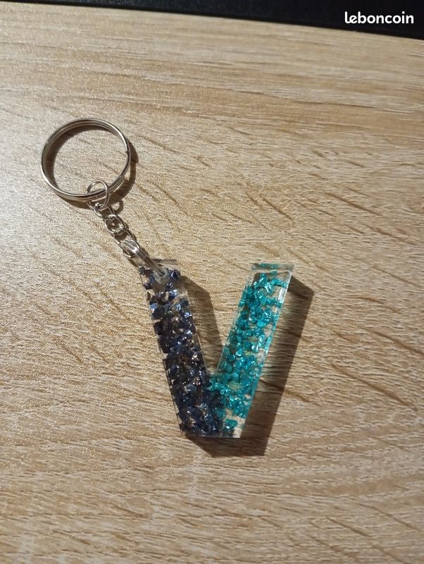 Porte-clés Lettre Alphabet Vintage Argenté Avec Strass - Métal, Sans Marque, Neuf