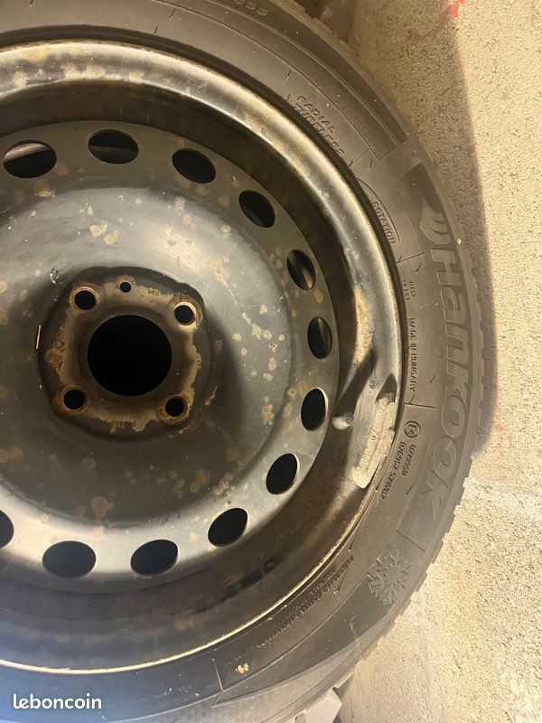 4 jantes + pneus Renault clio 4 (image 2)