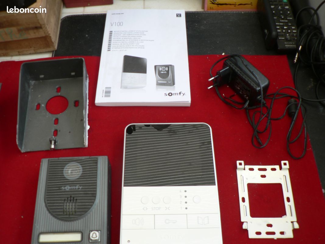 Visiophone, Somfy, V. 100 complet (image 1)