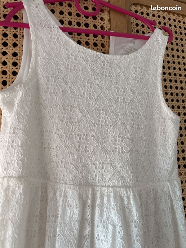 Une robe blanche d’été H&M taille 110-116 (image 3)