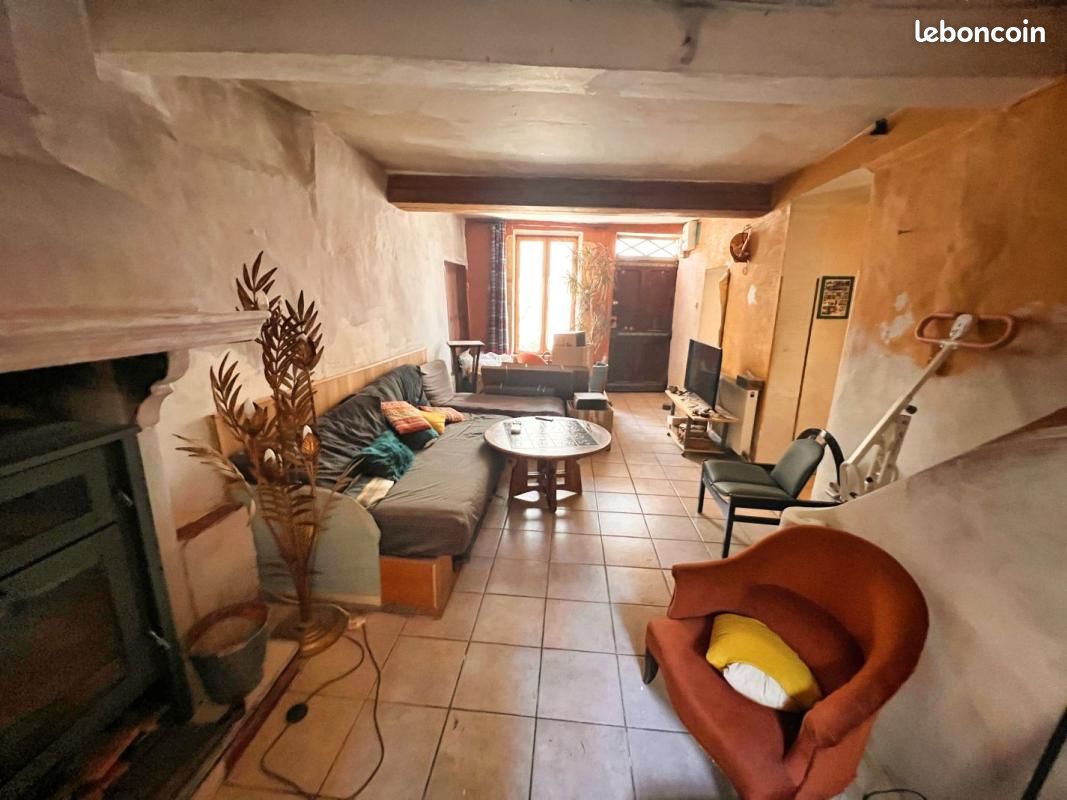 Maison 6 pièces 160 m² · à Argeliers · 160 m² · 148 000 €