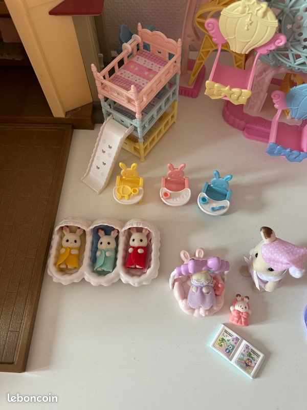 Lot Sylvanian families complet maison manège coquillage bébés et accessoires (image 10)