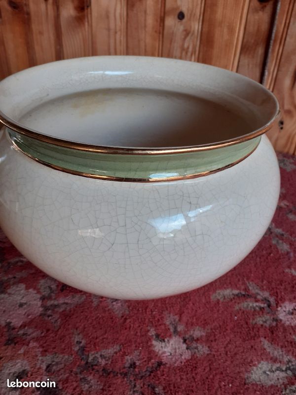 Cache-pot (image 1)