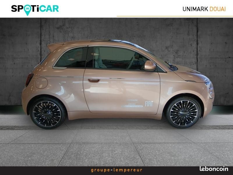 Fiat 500 e 95ch La Prima MY24 (image 4)