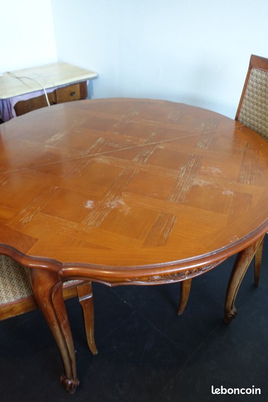 Table ronde en marqueterie avec rallonge (image 2)