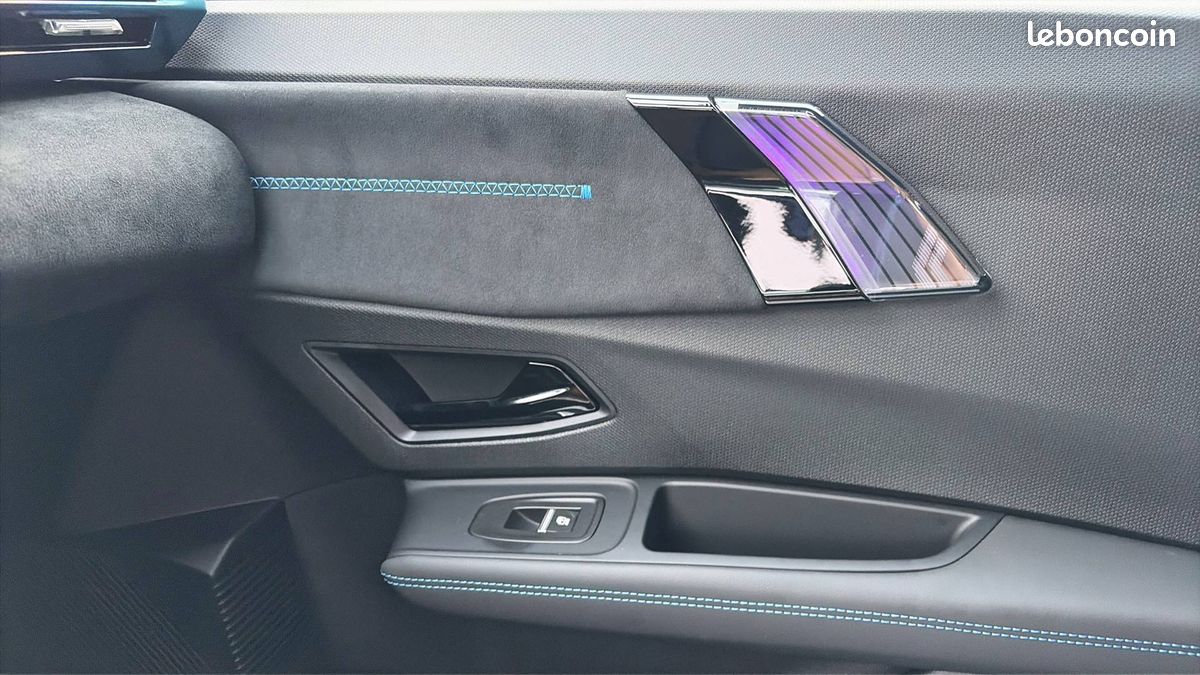 RENAULT CLIO esprit Alpine full hybrid E-Tech 160 (image 25)