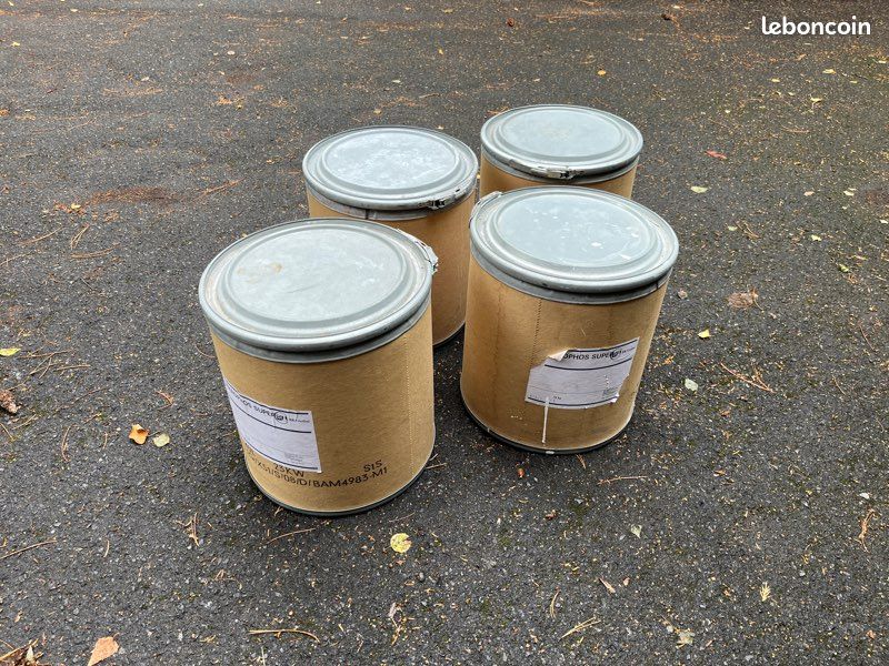 Lot de 4 fûts en carton (image 4)