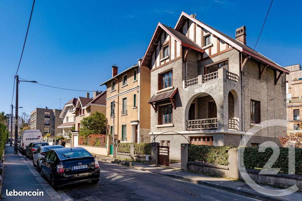 Maison 7 pièces 231 m² · à Grenoble · 231 m² · 449 000 €