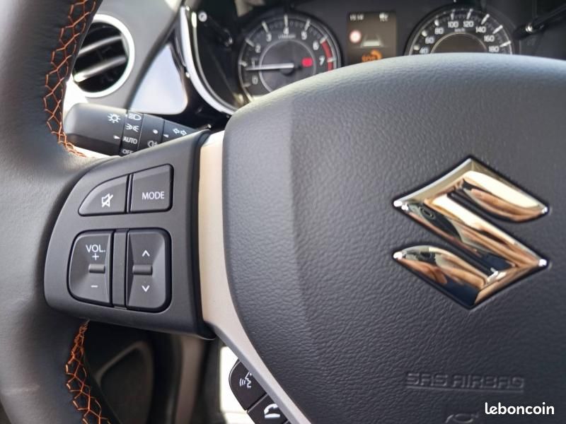 Suzuki Vitara 1.4 Boosterjet Hybrid 110ch Xplore (image 21)