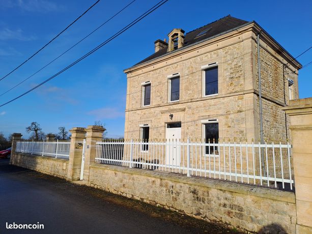 Maison . 5 pièces . 130 m2