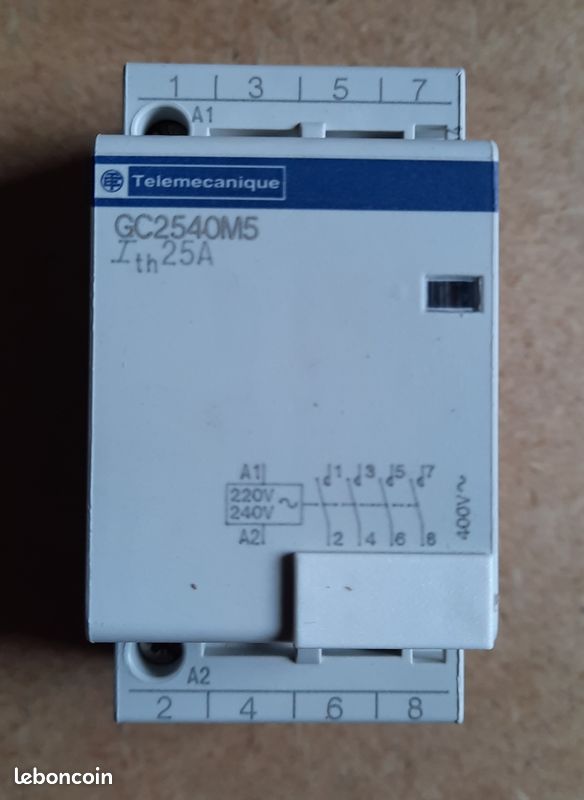 Contacteur 4 NO - 25A - 240V (image 1)