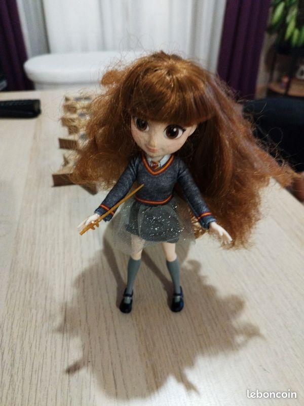 Figurine Harry Potter Hermione (image 1)