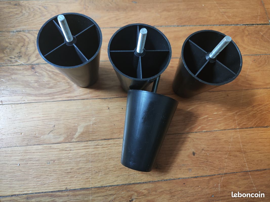 Pied de lit plastique (image 1)