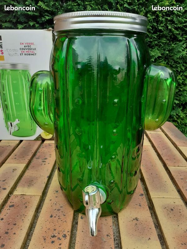 Fontaine a boisson forme cactus neuve (image 1)