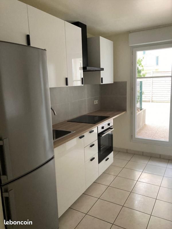 Appartement a louer noisy-le-grand - 4 pièce(s) - 72 m2 - Surfyn