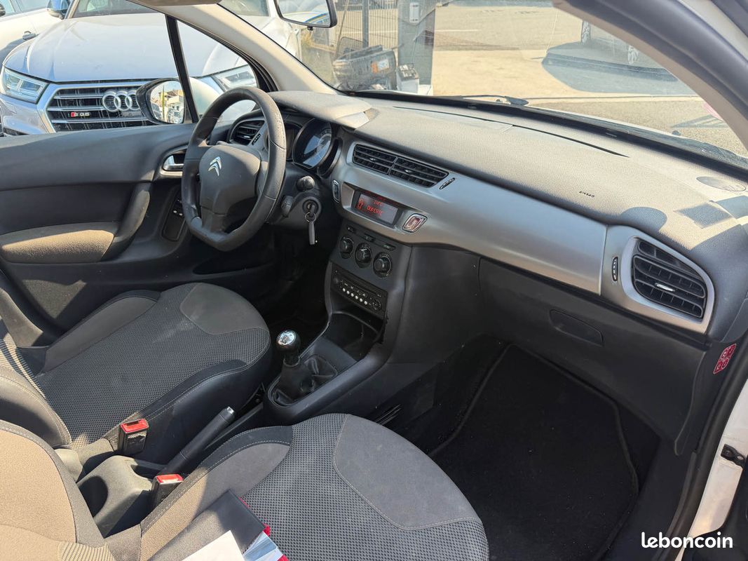 Citroen c3 1.0 vti 68ch attraction phase 2 garantie (image 8)