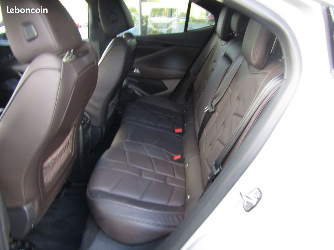 Ds DS 4 BLUEHDI 130CH ETOILE AUTOMATIQUE (image 5)