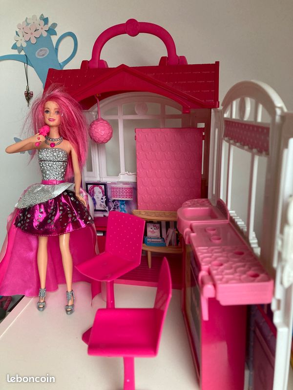 Maison de barbie (image 3)