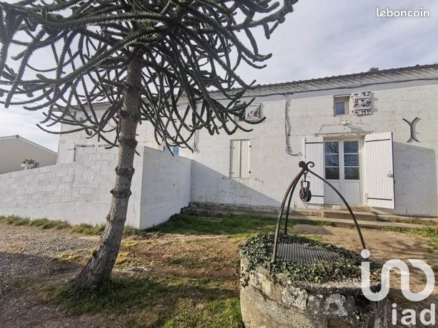 Immeuble 174 m² SAINT MARTIN DE LAYE