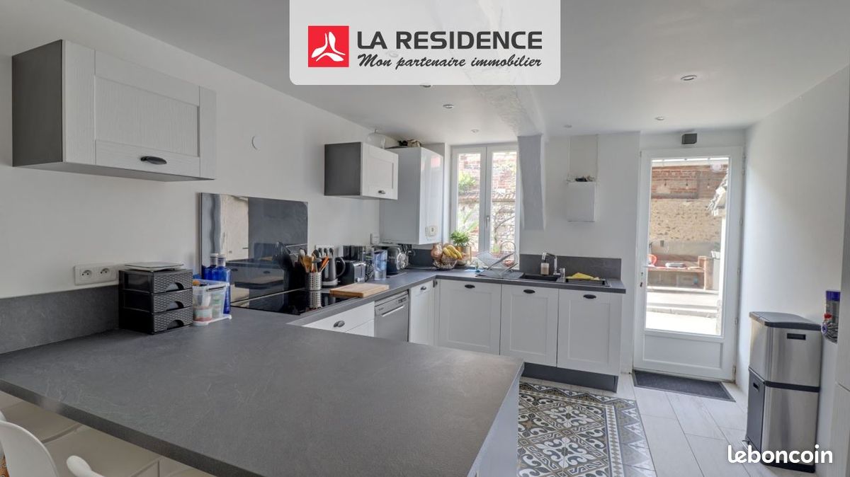 Maison 8 pièces 210 m² · à Les Andelys · 210 m² · 266 000 €