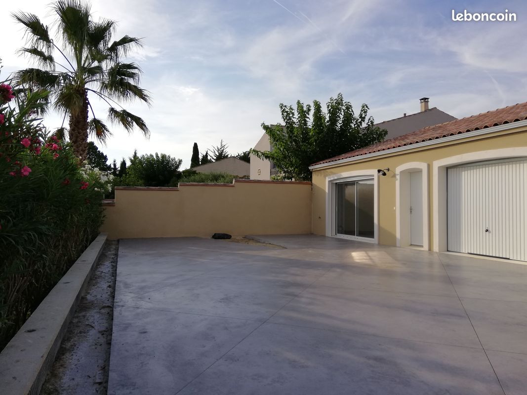 Maison 4 pièces 90 m² · à Ouveillan · 90 m² · 900 €/mois