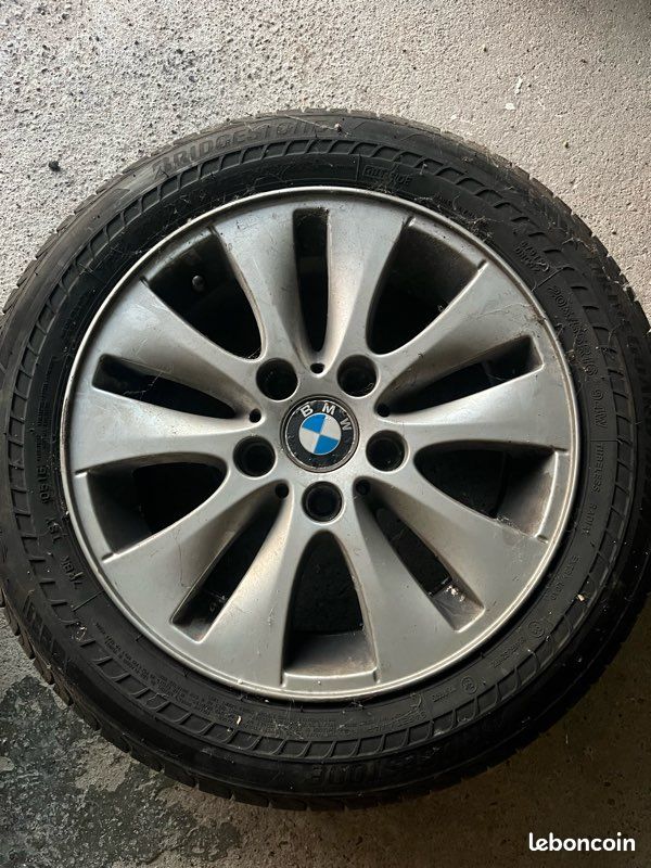 2 pneus avec deux jantes BMW (image 2)