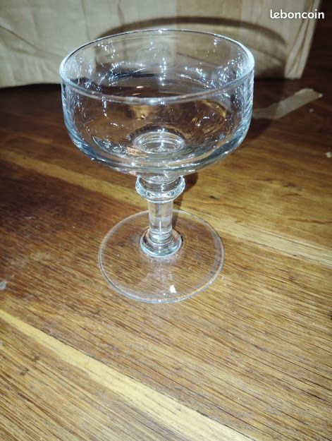 Verres anciens et rares (image 1)